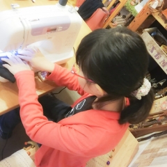 お人形のお洋服作り☆魔女っ子 お人形のお洋服作り☆魔女っ子 • <a style="font-size:0.8em;" href="http://www.flickr.com/photos/60410788@N05/48773355077/" target="_blank">View on Flickr</a>