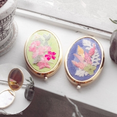 押し花で Happy Life 押し花で Happy Life • <a style="font-size:0.8em;" href="http://www.flickr.com/photos/60410788@N05/48978785778/" target="_blank">View on Flickr</a>